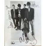 BLUR SIGNED PROMOTIONAL PHOTOGRAPH.
