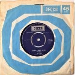 THE FIRE - FATHER'S NAME IS DAD 7" (ORIGINAL UK DECCA STOCK RELEASE - F 12753).