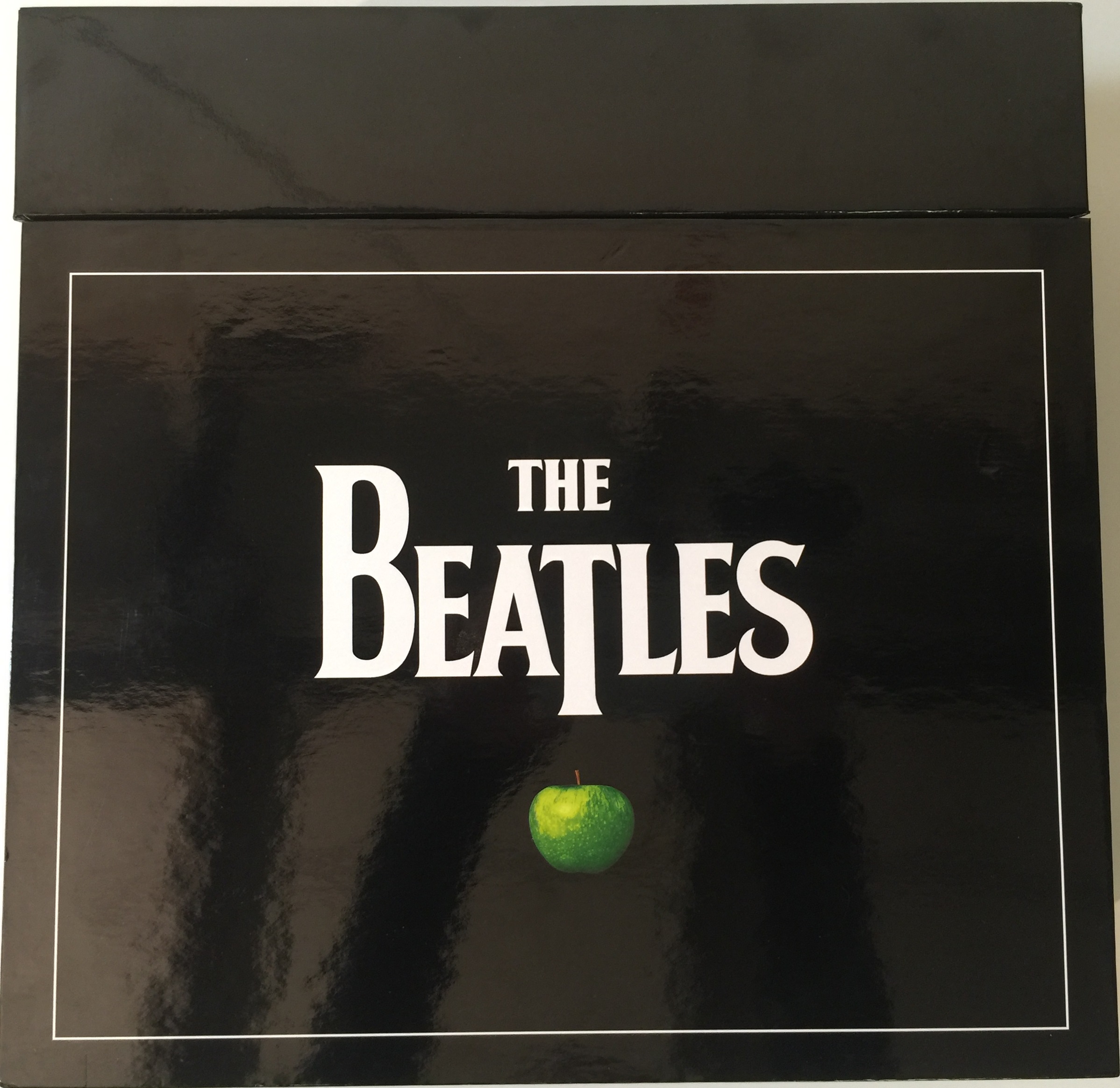 THE BEATLES - THE BEATLES (ORIGINAL STUDIO RECORDINGS 14 X ALBUM BOX SET 5099963380910).