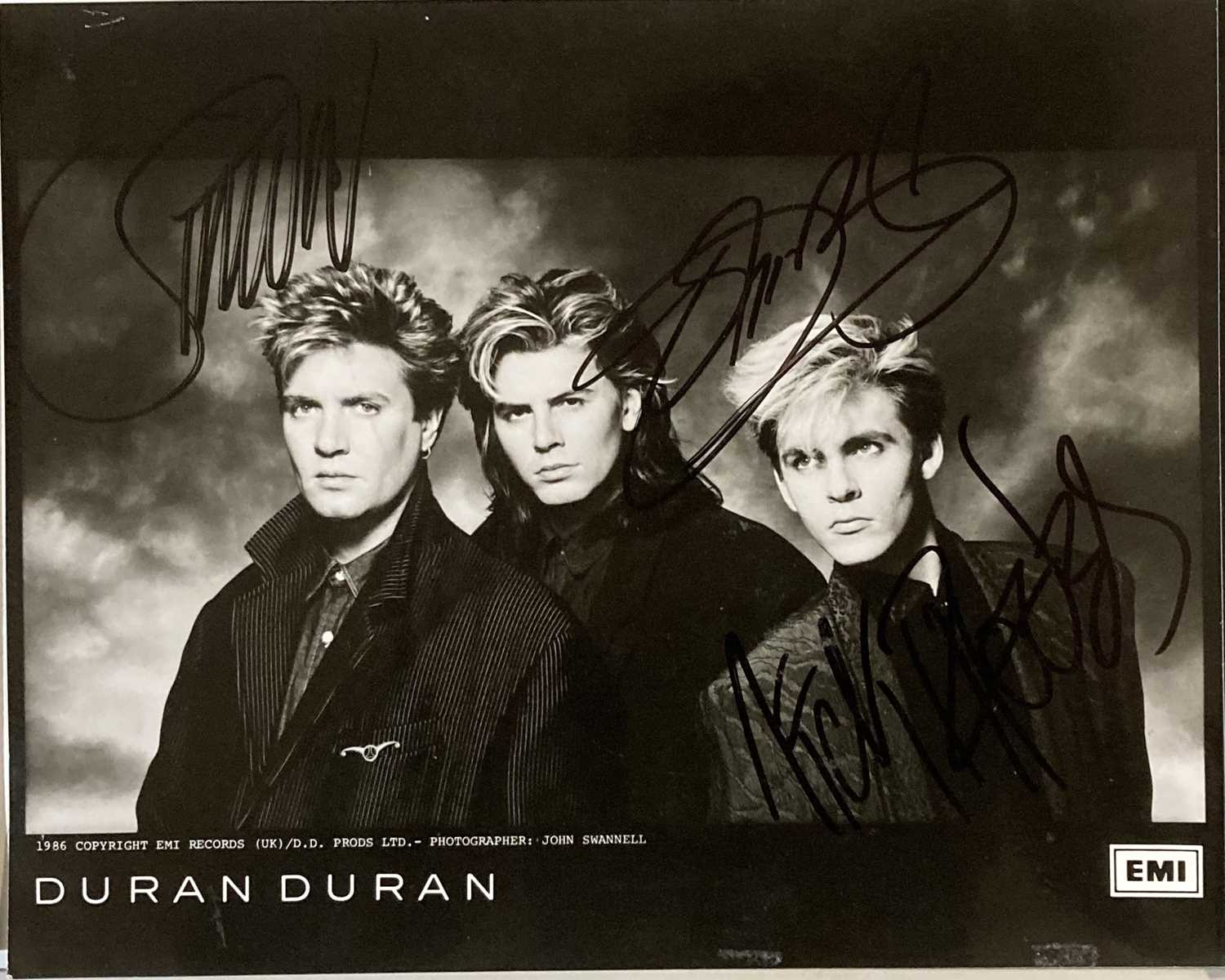 DURAN DURAN MEMORABILIA - Image 6 of 6