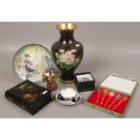 A mixed group lot to include Cloisonne vase, paperweights, oriental display plate, inlaid oriental