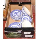 A box of Alfred Meakin blue and white Old Willow pattern tea / dinnerwares, approximately 35 pieces.