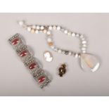 A collection of jewellery, to include white metal and hardstone bracelet, agate necklace, white