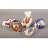 Five Royal Crown Derby paperweights, to include Buxton Badger, Collectors Guild Bear etc. Good.