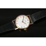 A ladies 9ct gold cased Roamer manual wristwatch, 21mm. Running. Chip to dial. Crystal scratched.