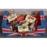 A box of diecast vehicles to include matchbox, Maisto, realtoy etc.