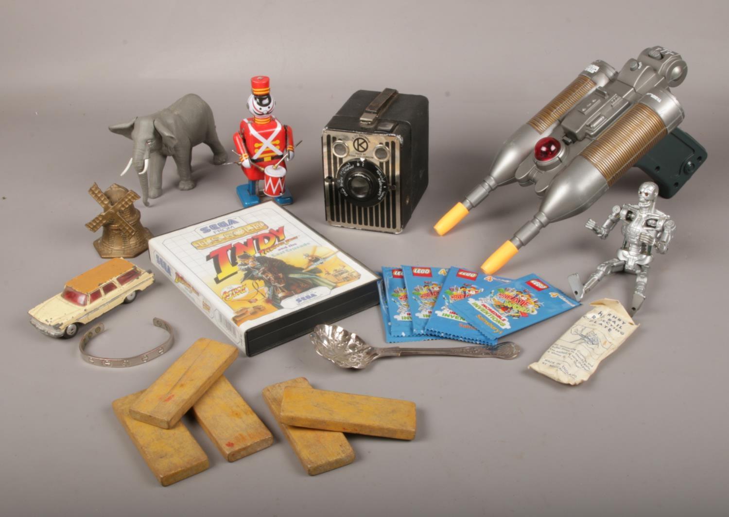 A box of collectables and toys to include Kodak Brownie Six-20, Star Wars, Corgi, Sega game etc.