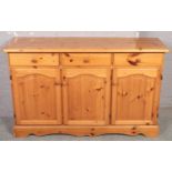 A pine sideboard. (142cm x 89cm)