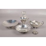 A collection of mainly silver, to include pill box, twin handle bowl stamped 830, Greek dish and a