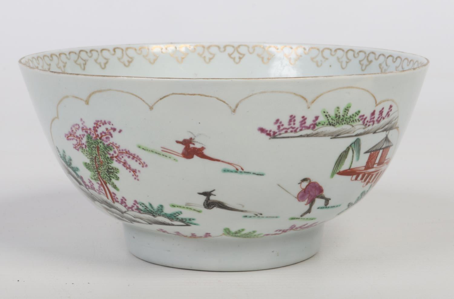 A Worcester bowl. Painted with two landscapes in fluted cartouches, the so called Stag Hunt pattern. - Image 2 of 4