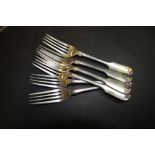 6 Victorian silver forks 334g