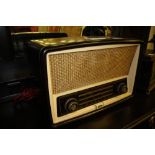 GEC Bakelite valve radio