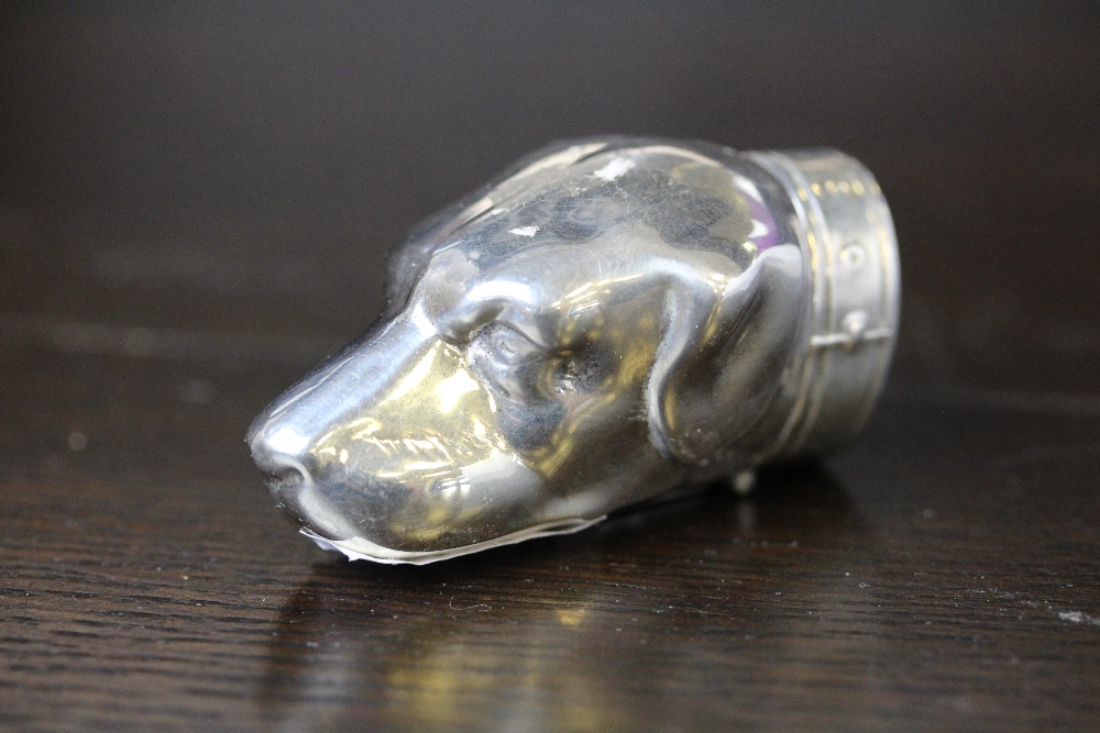 Silver 'Dog Head' vesta case with integral striker, marked 925, 34 grams - Image 2 of 3