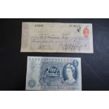 £5 note L19 550799 and a London & County Banking Co cheque dated 1901
