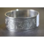 Silver belt form bracelet/bangle