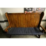 Oak settle