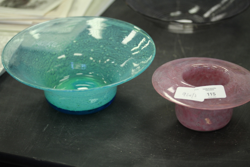 2 Strathearn glass bowls