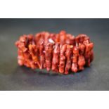 Stained coral bead bracelet