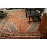 Persian Shiraz carpet (290 x 195)