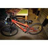 Kids Apollo mountain bike with Minions helmet