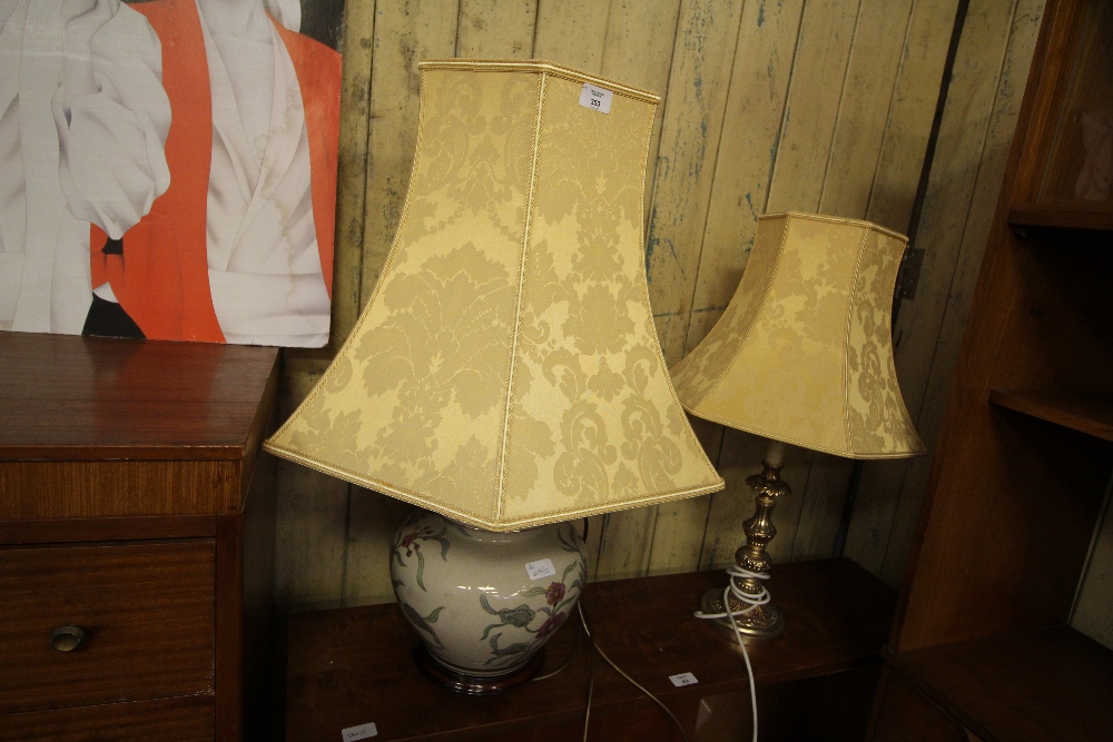 2 lamps