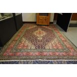 Persian Heriz carpet (299 x 208)