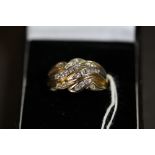 14ct gold & diamond 22 stone ring