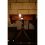 Drop leaf single drawer side table