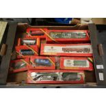 9pcs Hornby 00 Rolling Stock etc