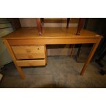 Desk with lockable drawers