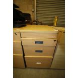 3 drawer filing cabinet (no key)