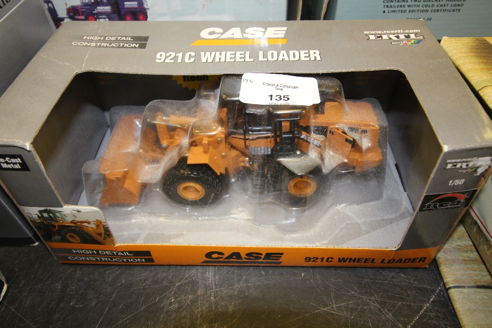 ERTL 921C Wheel Loader