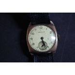 Resolute 9ct gold cased watch