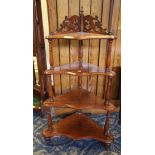 Victorian mahogany serpentine fronted four tier whatnot