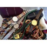 Quantity of mixed jewellery, including green nephrite bead necklace, Seiko, Swatch and Sekonda