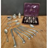 Set of six Victorian silver Apostle tea spoons, in fitted leather case, George V silver