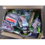 Box of Jute twine garden line, folding pocket knives, fencing staples, various gardening equipment