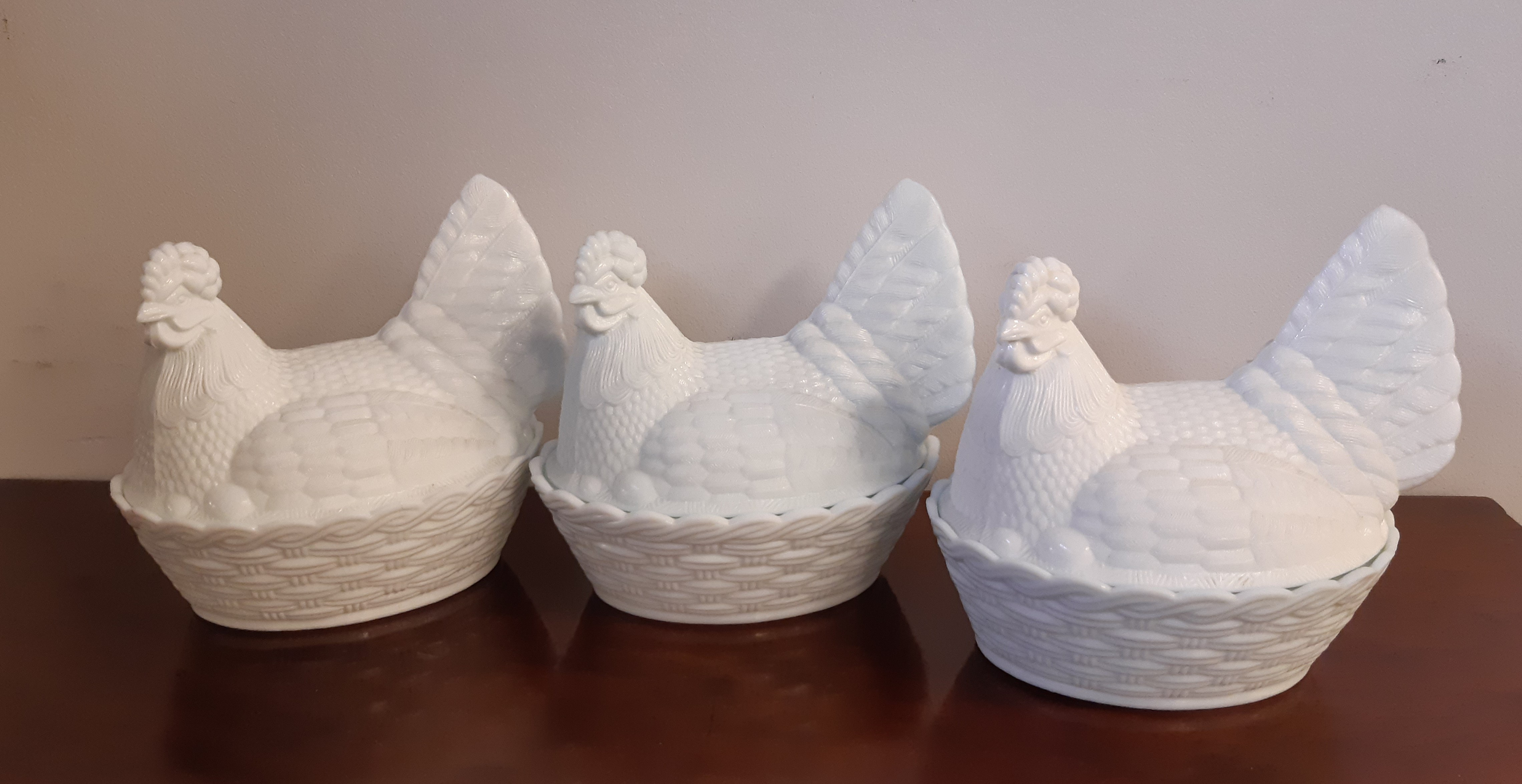 Crown Devon cream glazed pottery Hen on Nest egg coddler and six pressed glass examples - Image 3 of 4