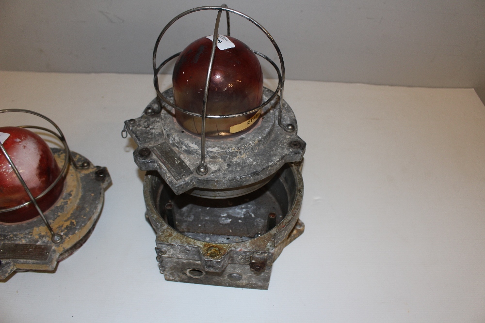 Two MEDC (Pinxton) marine warning lights/beacons, type FL4 No 3, as found. - Image 5 of 5