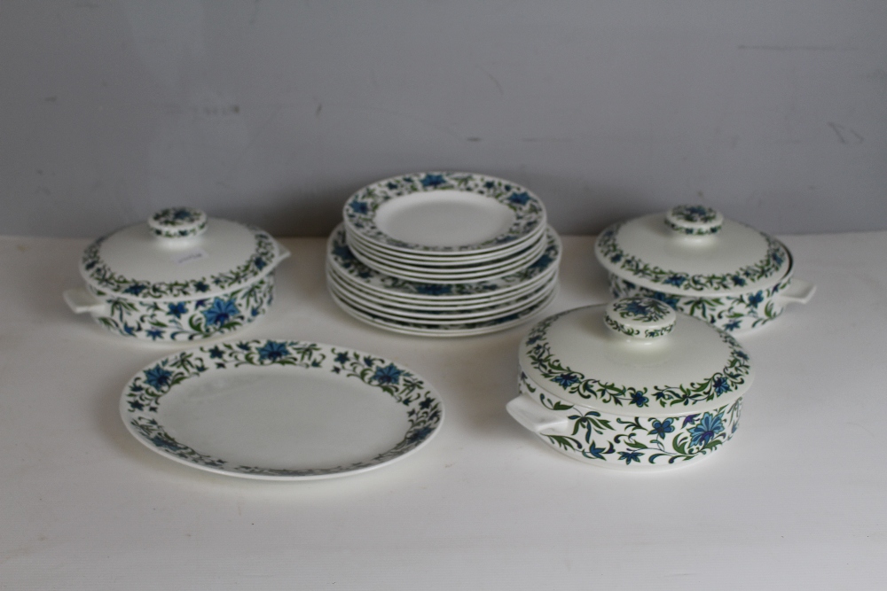 A quantity of MIdwinter 'Spanish Garden' by Jessie Tait, comprising seven plates, 6 side plates an - Image 2 of 3