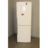 A Bosch multi-airflow fridge freezer 171cm x 59cm good used condition.