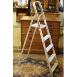 A set of aluminium step ladders 152cm in good used condition.