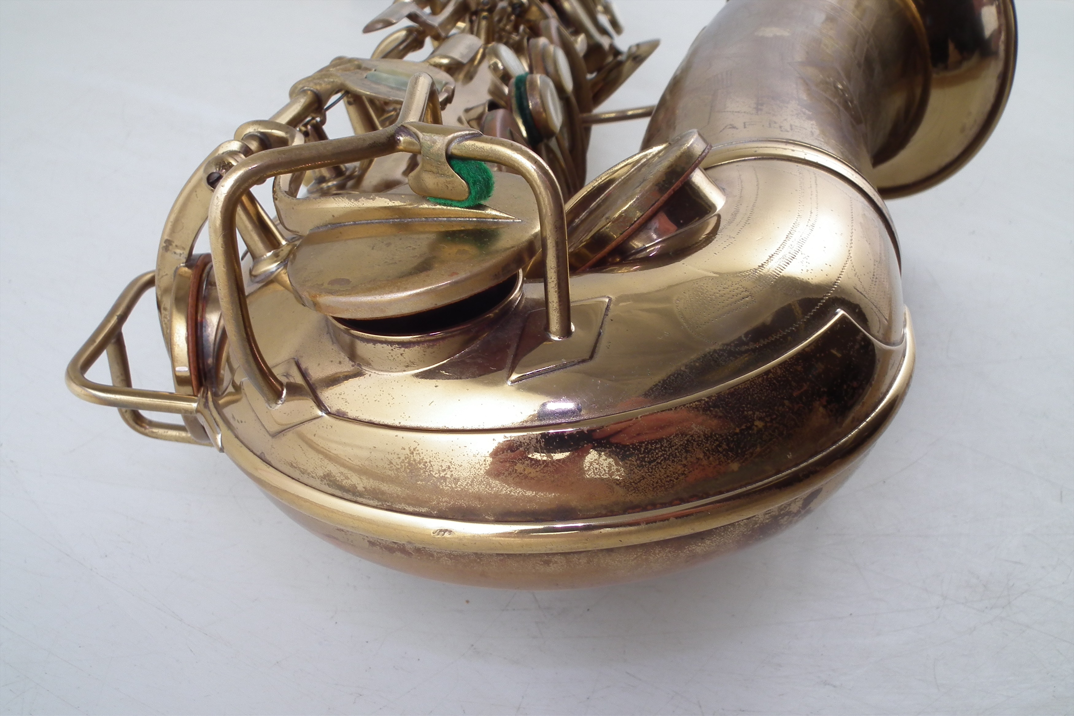 Conn Naked Lady saxophone in case - Image 6 of 15