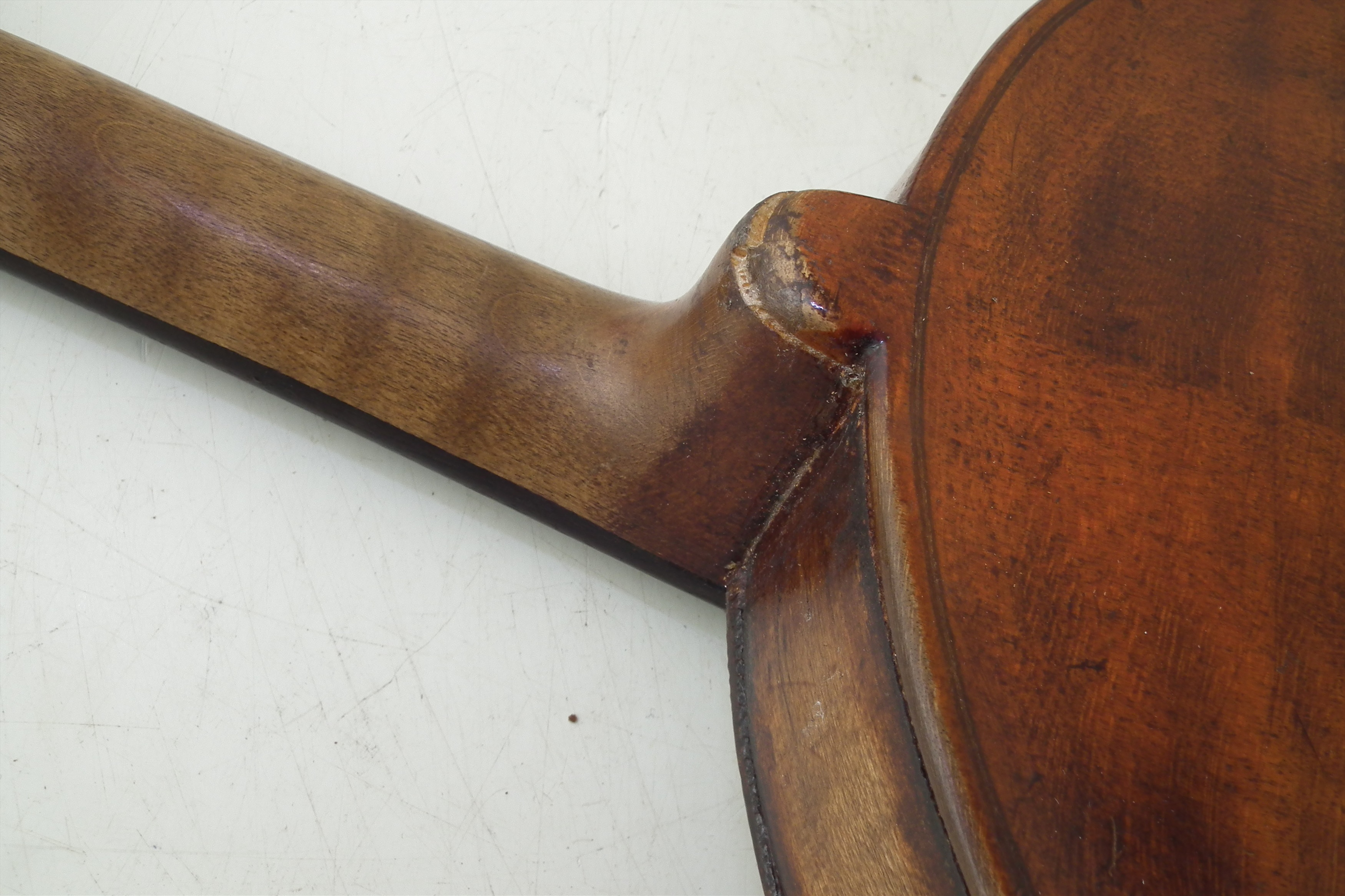German lion head scroll violin together with one other violin, both with cases. - Image 10 of 14