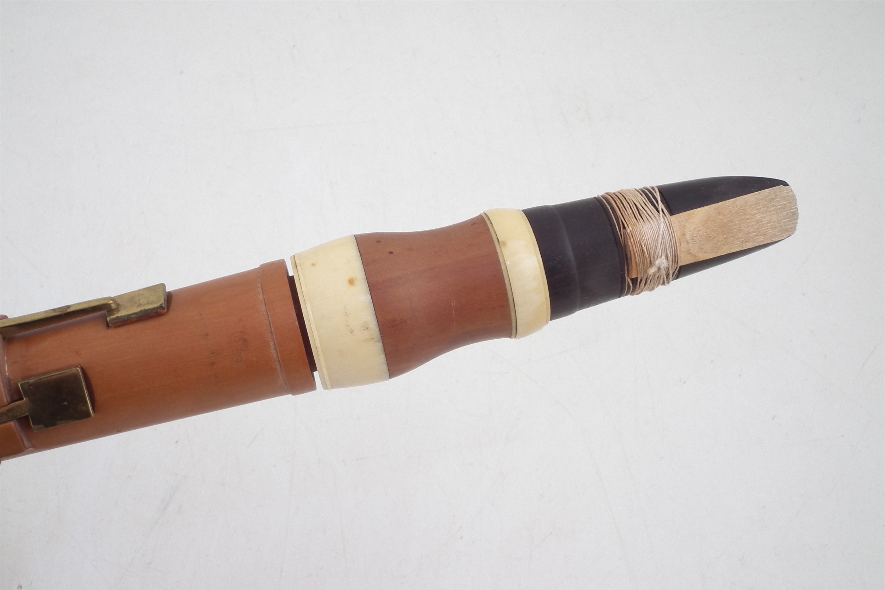 D'Almaine boxwood and ivory clarinet - Image 2 of 10