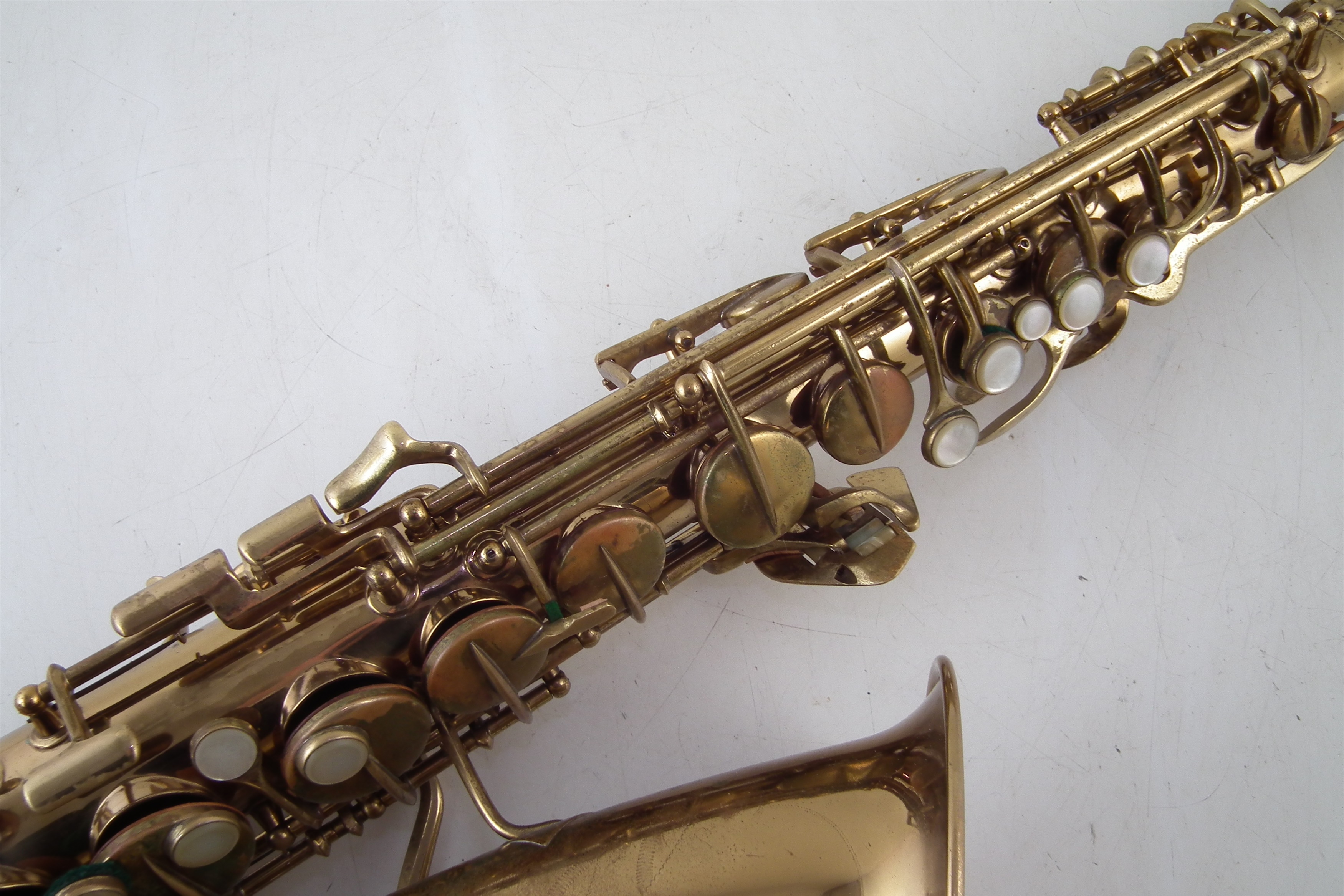 Conn Naked Lady saxophone in case - Image 7 of 15