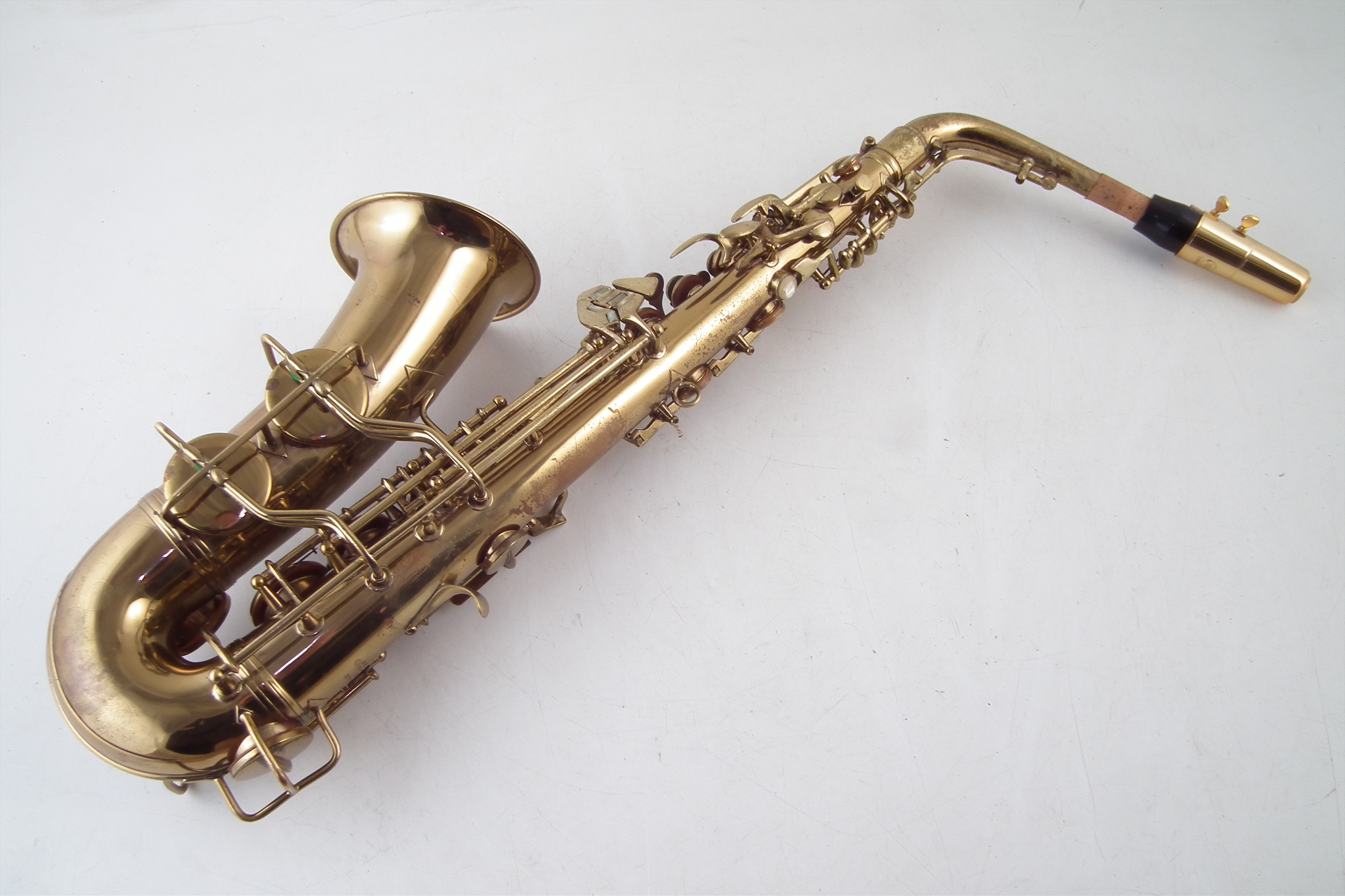 Conn Naked Lady saxophone in case - Image 9 of 15