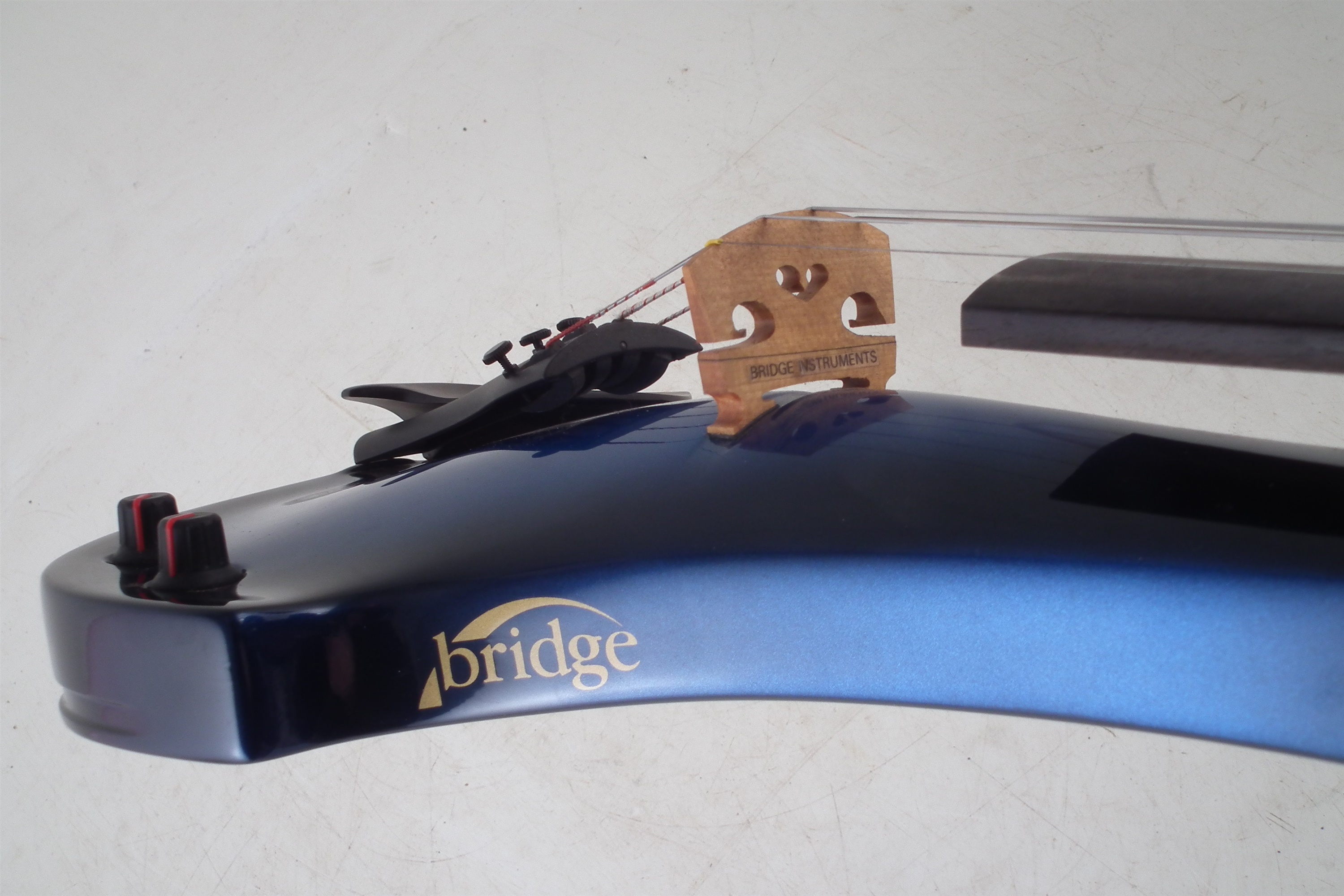 Bridge Electric violin - Image 7 of 10