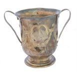 A George IV silver twin handled cup,