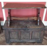 17th century oak chest, 121cm wide, 59cm high, 53cm deep.